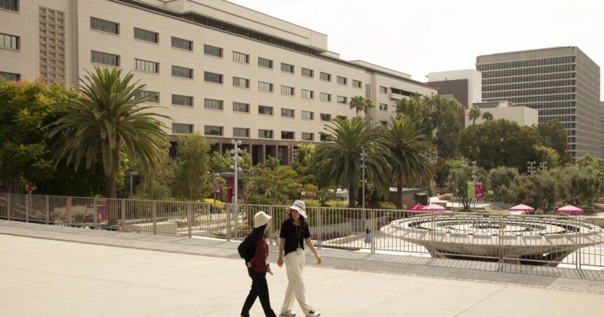 Did L.A. County overstate a $700-million problem? The fight to save a landmark — and taxpayer money